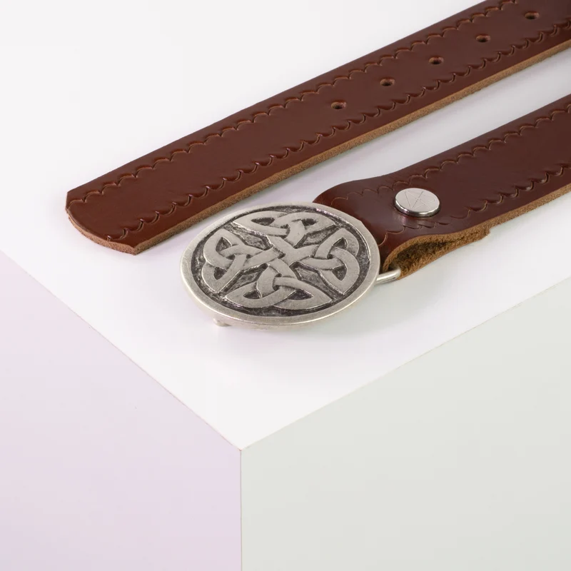 Ledergürtel 4cm mit Schnalle Gordischer Knoten rund silber