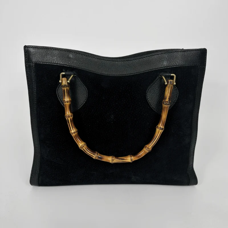 Gucci Schwarze Wildleder-Bambus-Schultertasche
