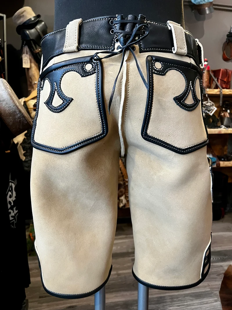 Hirschlederhose „Die Weiße“ – Größe 50