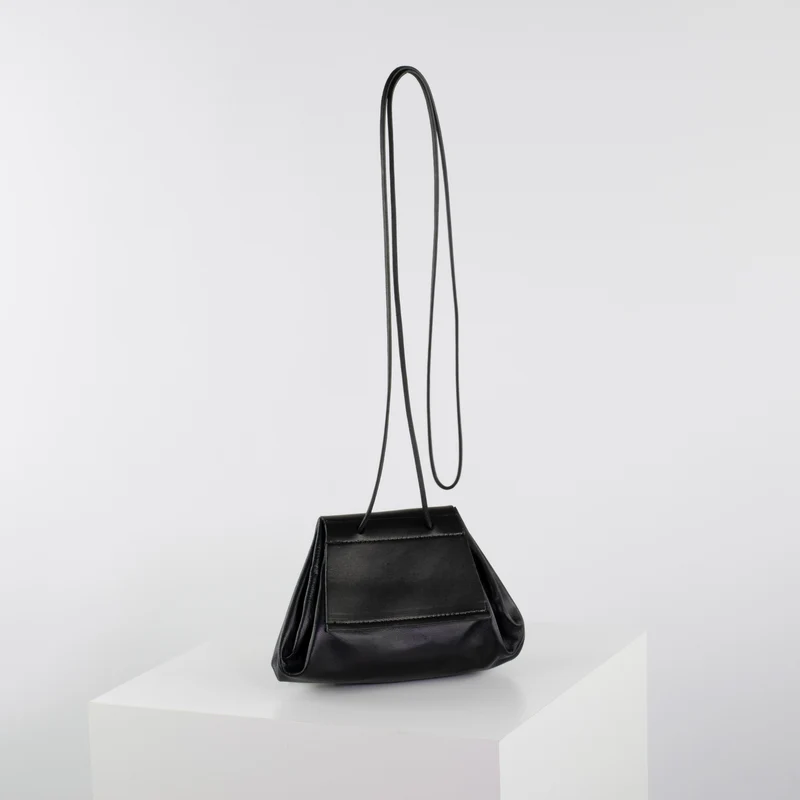 Hand- & Gürteltasche M