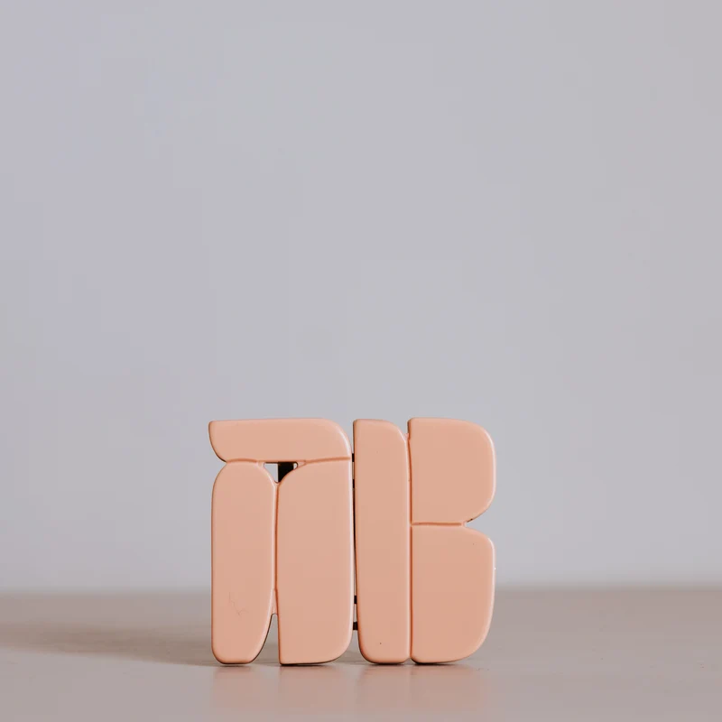 Buckle No. 104 - naked nude