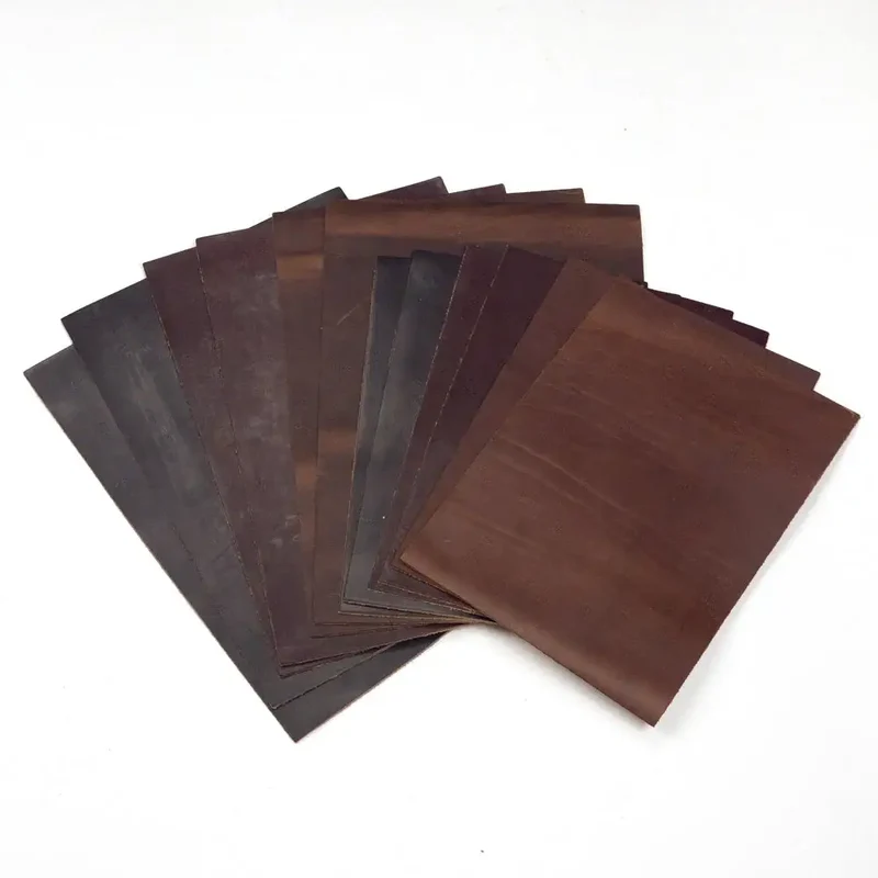 Horween® Chromexcel Lederzuschnitt Panel – 1,6–2,4 mm – Vorbestellung ab 22,99 € | Lieferung in KW 44