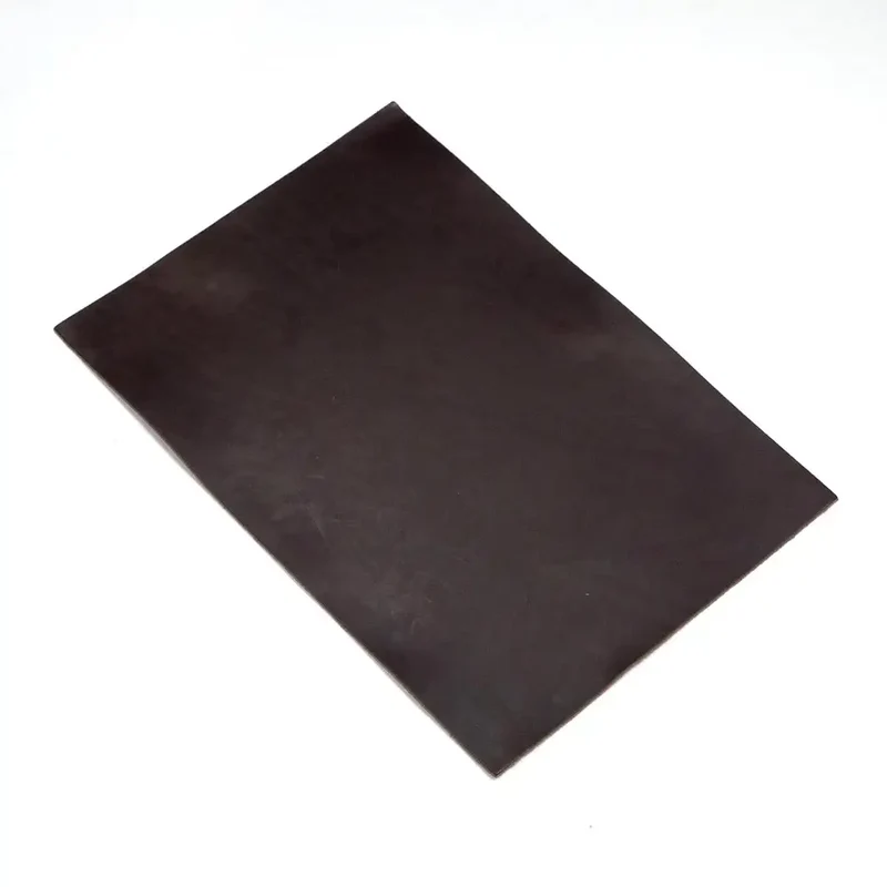 Horween® Chromexcel Lederzuschnitt Panel – 1,6–2,4 mm – Vorbestellung ab 22,99 € | Lieferung in KW 44