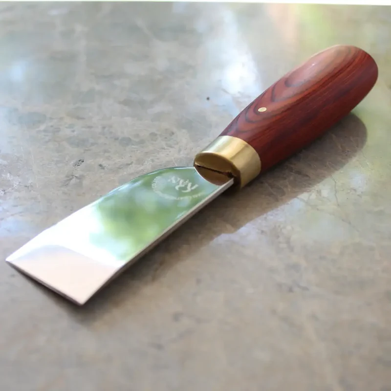 Japanisches Abstechmesser | Ivan Leathercraft