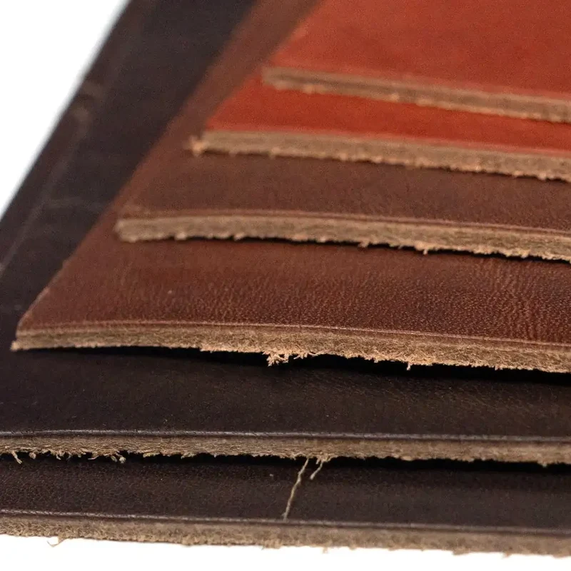 Horween® Dublin Lederzuschnitt Panel – 1,6–2,4 mm – Vorbestellung ab 22,99 € | Lieferung in KW 44