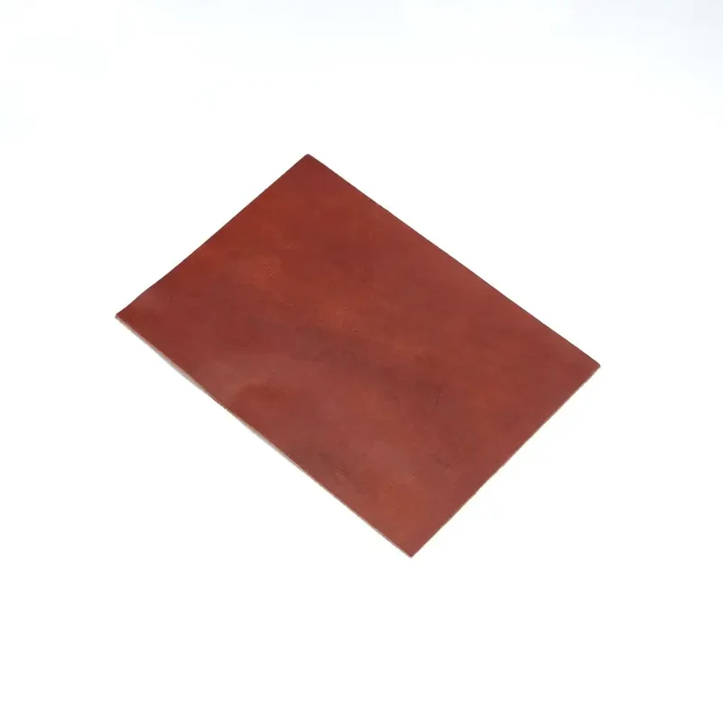 Horween® Dublin Lederzuschnitt Panel – 1,6–2,4 mm – Vorbestellung ab 22,99 € | Lieferung in KW 44