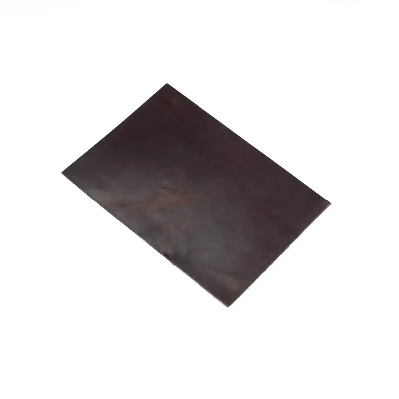 Horween® Dublin Lederzuschnitt Panel – 1,6–2,4 mm – Vorbestellung ab 22,99 € | Lieferung in KW 44