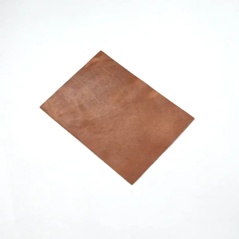 Horween® Dublin Lederzuschnitt Panel – 1,6–2,4 mm – Vorbestellung ab 22,99 € | Lieferung in KW 44