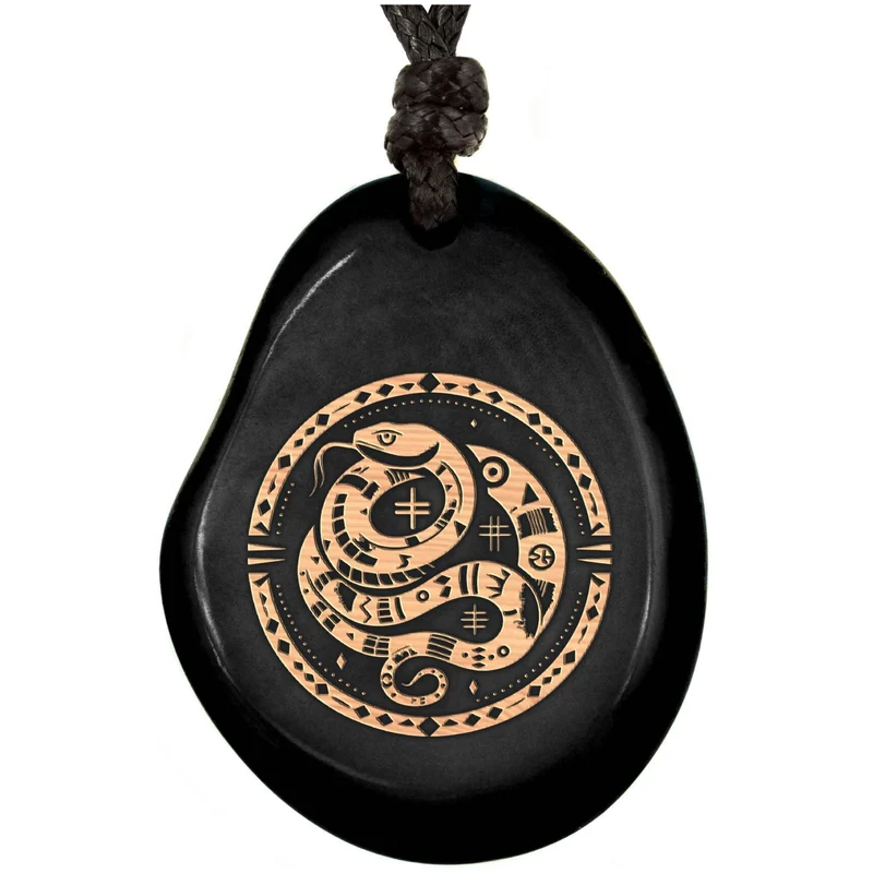 SCHWARZE Kette aus Taguanuss