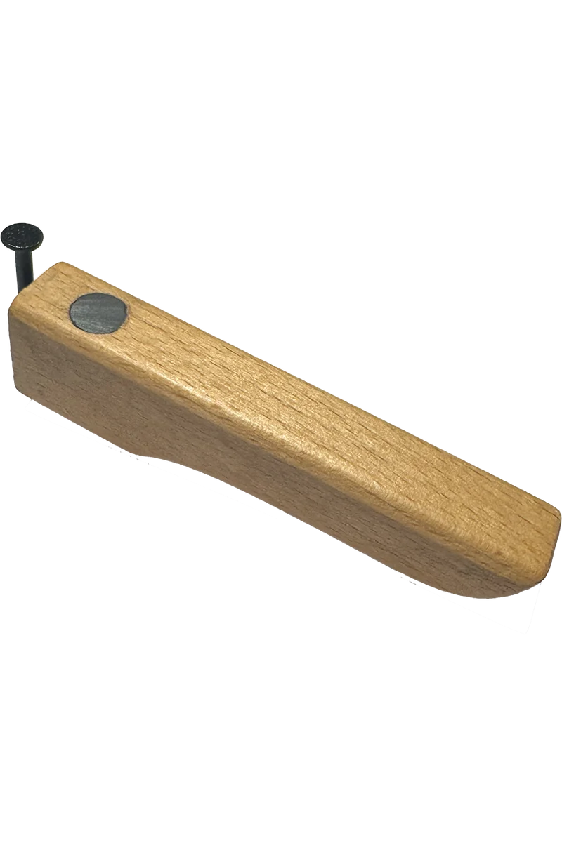 Flaschenöffner Holz mit Spruch und Nagel - bayern