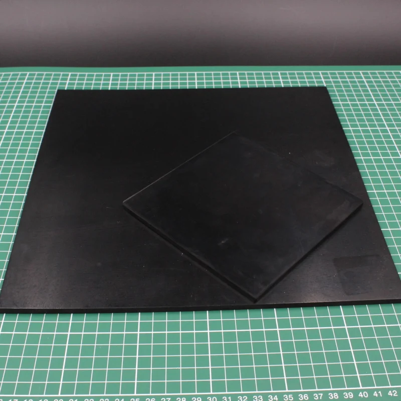 Poundo Board Gummiauflage für Lederarbeiten