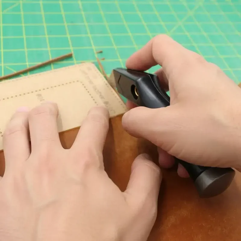Ivan Leathercraft | Abgewinkeltes Utility Messer