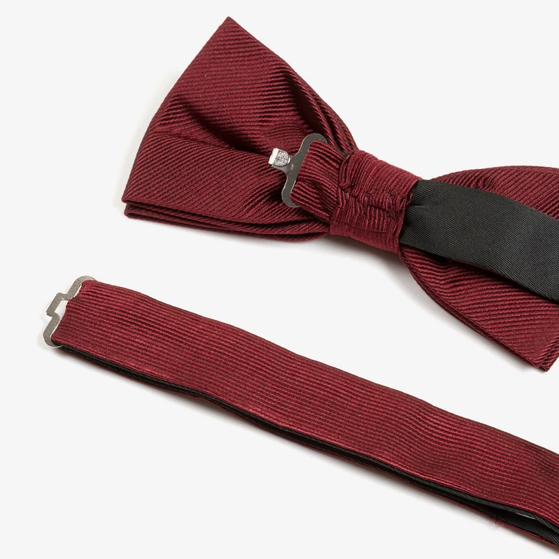 REMO bordeaux uni – Seidenfliege mit Twill-Struktur
