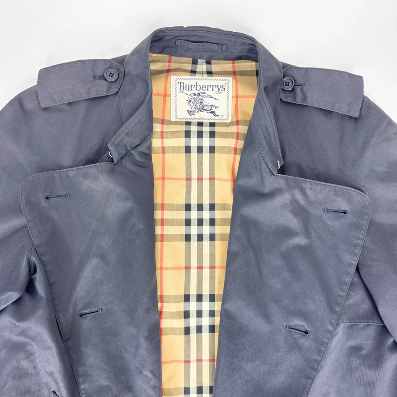Burberry Schwarzer Trenchcoat