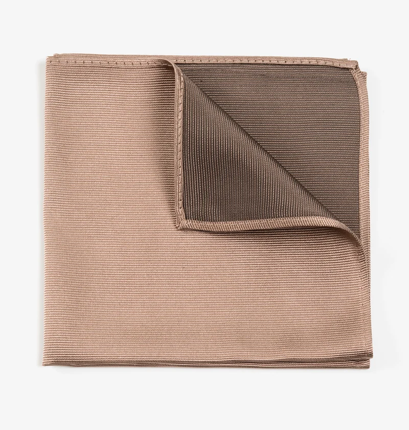 RENZO camel uni – Seiden-Einstecktuch mit Twill-Struktur