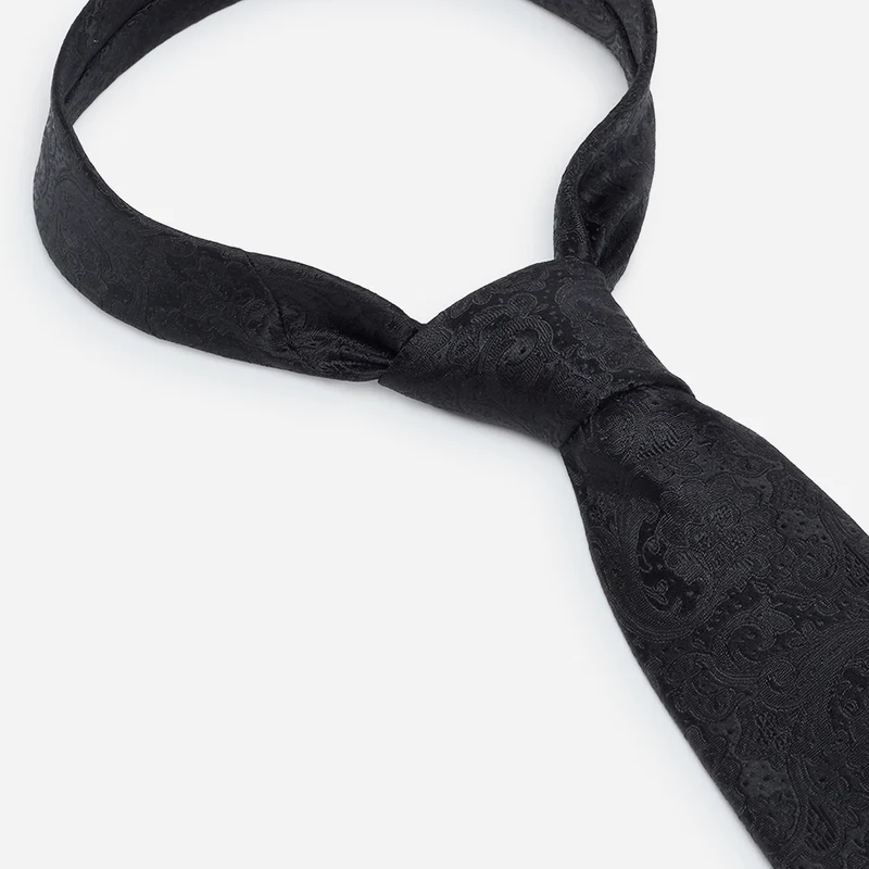 LUAN black paisley – Seidenkrawatte im Paisley-Dessin