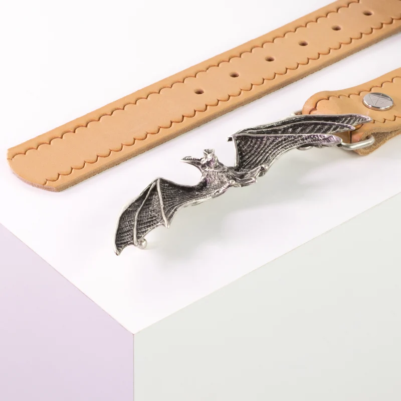 Ledergürtel 4cm mit Schnalle Fledermaus