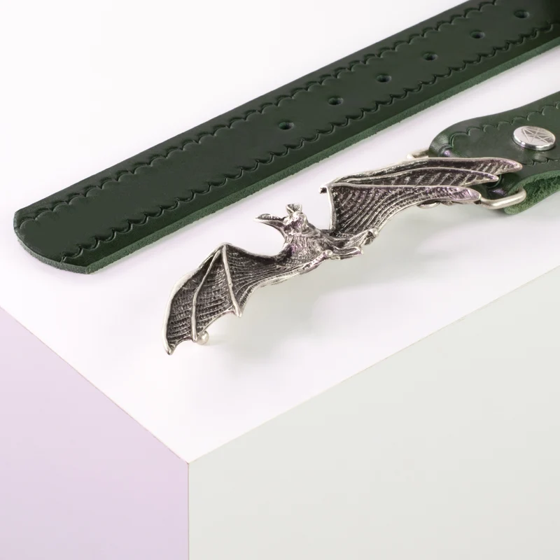 Ledergürtel 4cm mit Schnalle Fledermaus