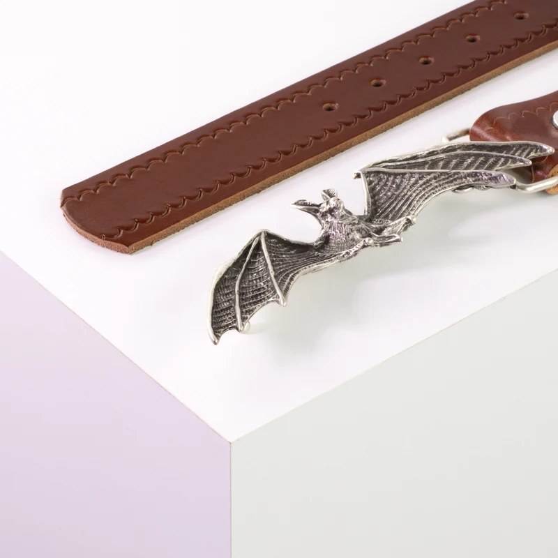 Ledergürtel 4cm mit Schnalle Fledermaus