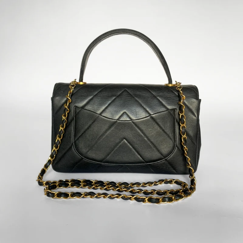 Chanel Coco Henkeltasche Chevron Lammleder