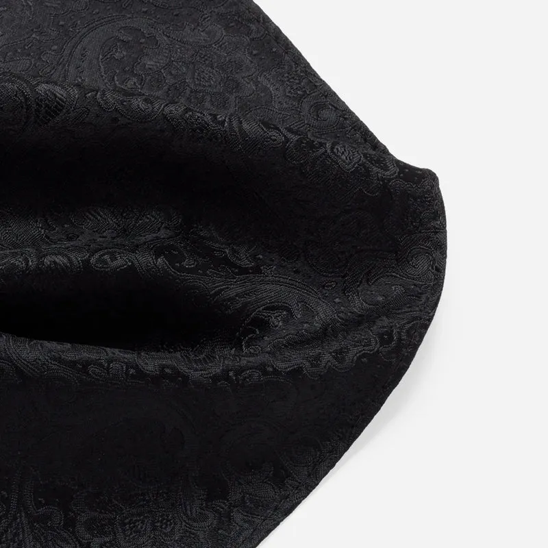 TIAN black paisley – Seiden-Einstecktuch im Paisley-Dessin
