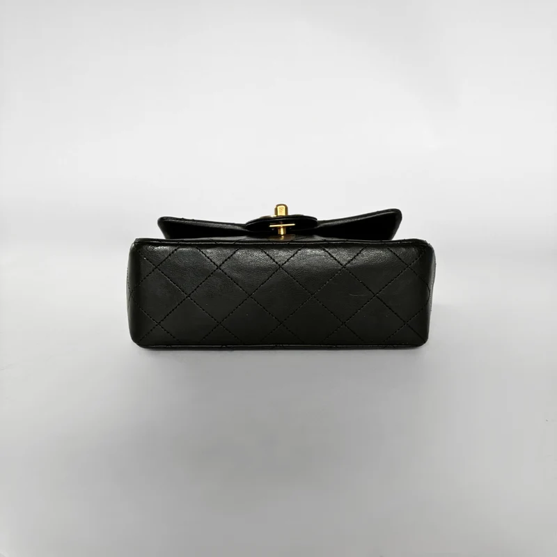 Chanel Classic Flap Bag Mini Lammleder