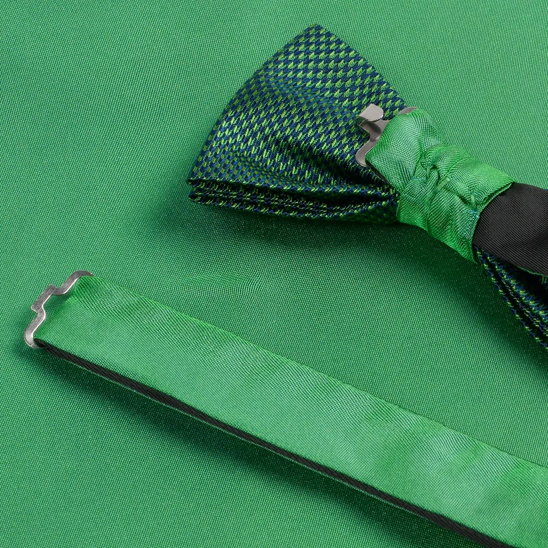 SILVESTRO green minimal – Fliege & Einstecktuch Set aus Seide
