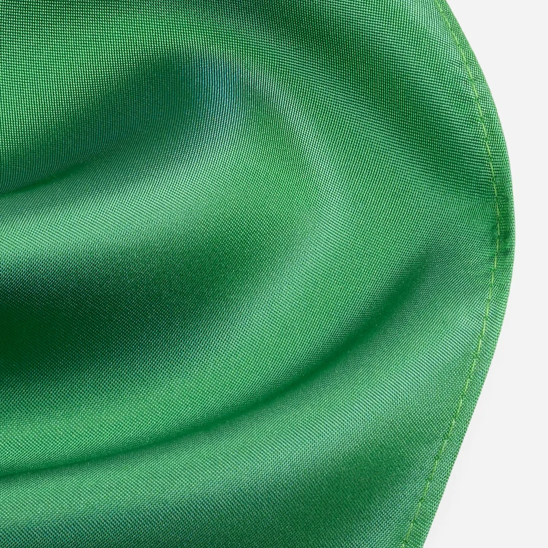SILVESTRO green minimal – Fliege & Einstecktuch Set aus Seide