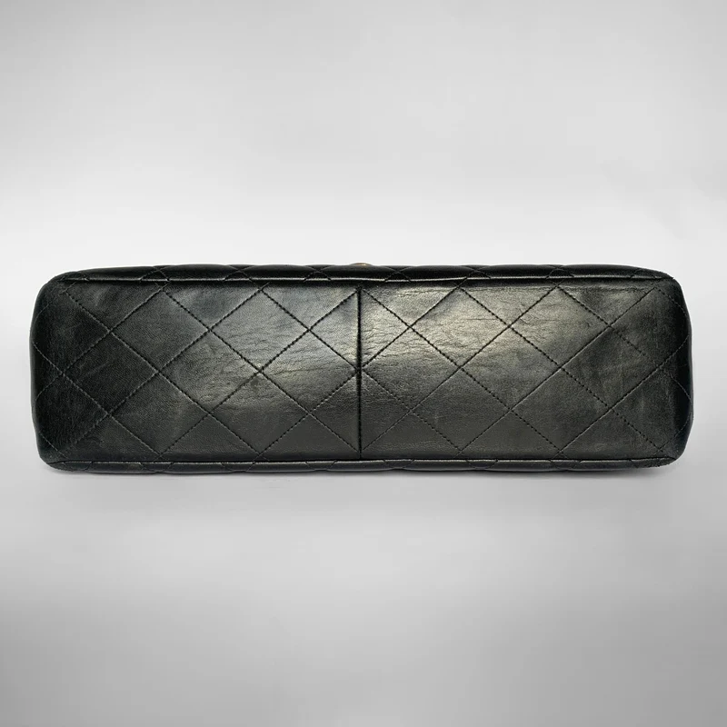 Chanel Classic Flap Bag Maxi Lammleder