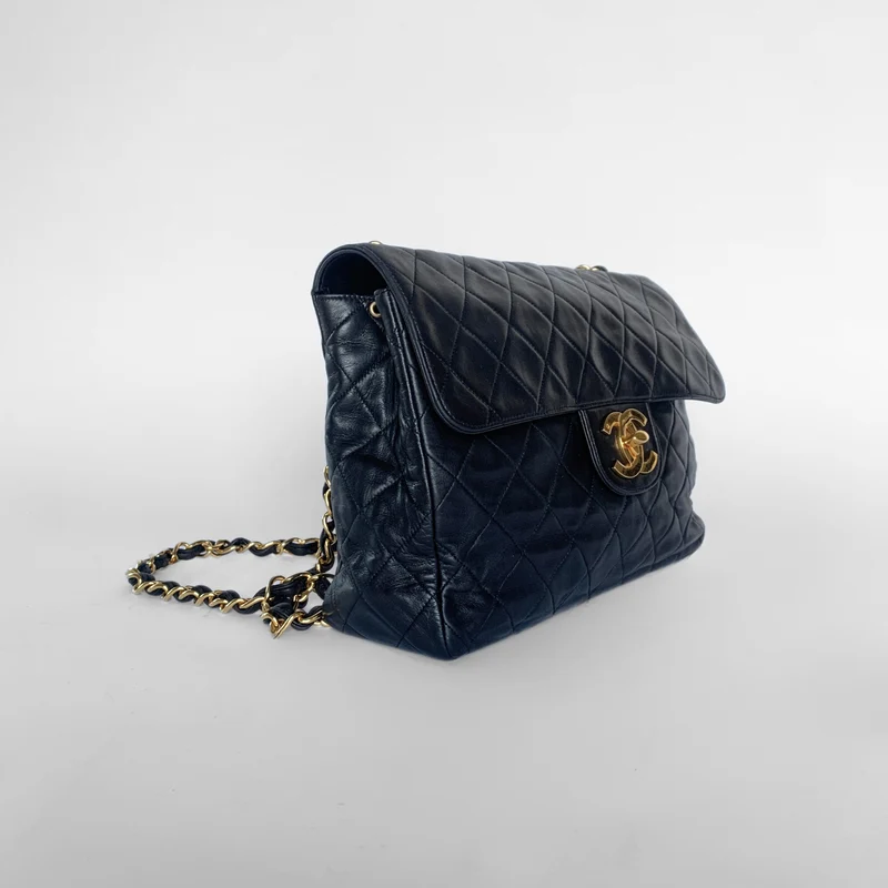 Chanel Classic Flap Bag Maxi Lammleder