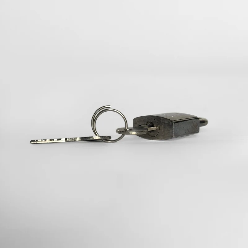 Fendi Schloss mit Schlüssel Silber Metall