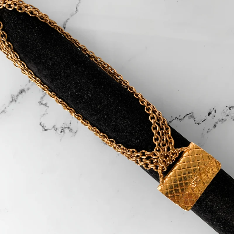 Chanel Taschenanhänger-Halskette vergoldet