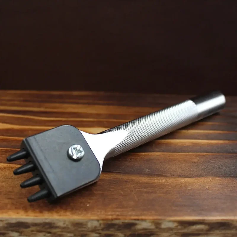 Professionelles 4-in-1 Reihenlocheisen für Leder