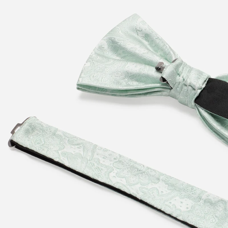 FABIO mint paisley – Seidenfliege im Paisley-Dessin