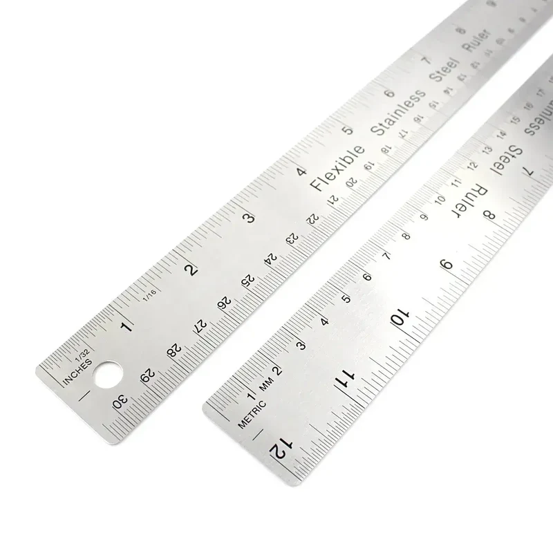Ivan Leathercraft Metall-Lineal 30 cm von | Edelstahl mit Korkrückseite