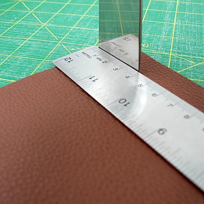 Ivan Leathercraft Metall-Lineal 30 cm von | Edelstahl mit Korkrückseite