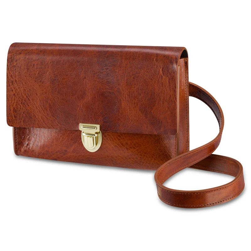 Moderne Crossbody Ledertasche „EMMA“ in Cognac – Handgefertigte Unikate aus eigener Ledermanufaktur