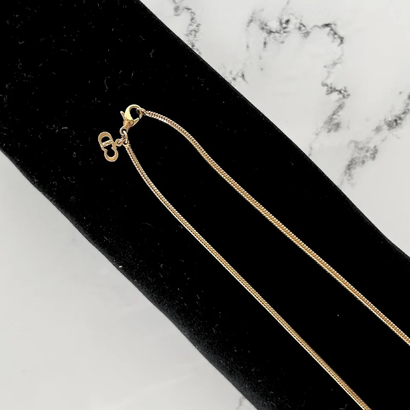 Dior Halskette aus goldfarbenem Metall