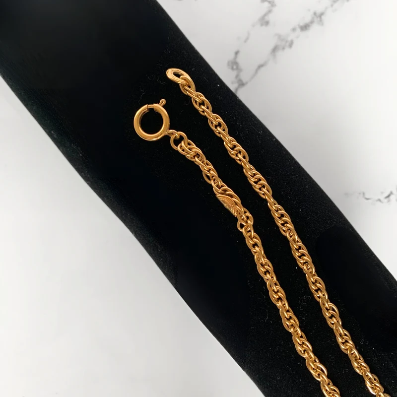 Chanel CC-Halskette vergoldet