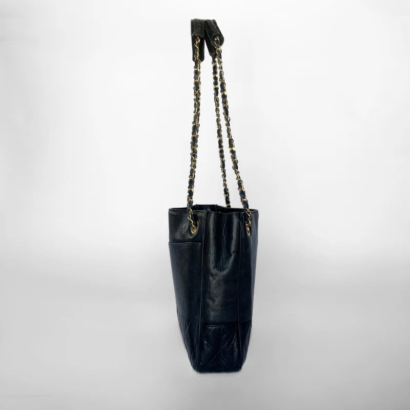 Chanel Shopper Lammleder