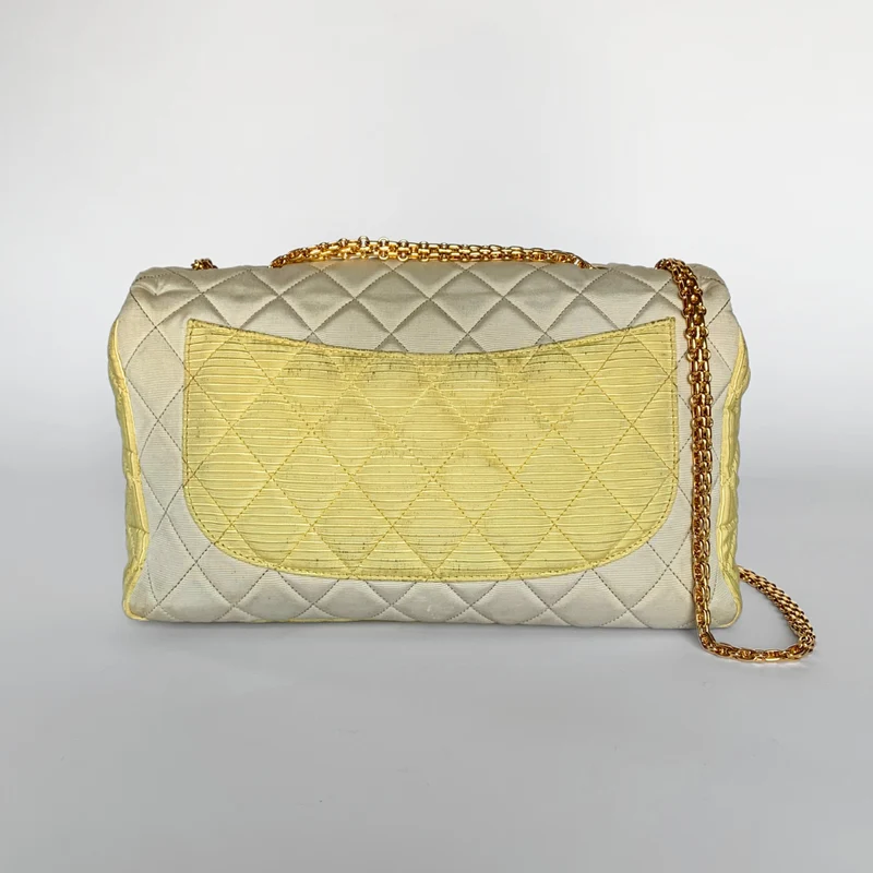 Chanel 2.55 Stepptasche Nylon