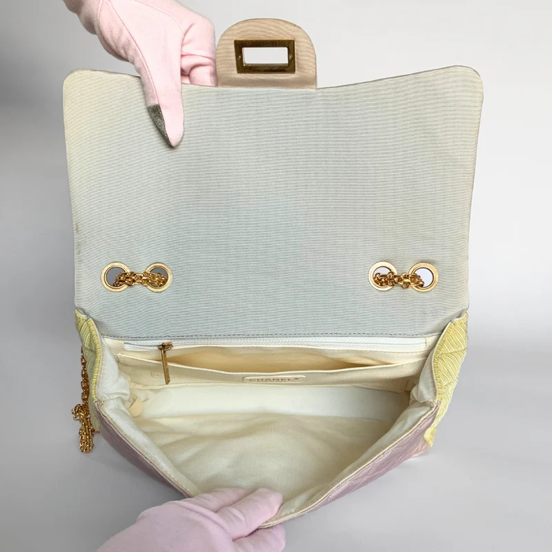 Chanel 2.55 Stepptasche Nylon