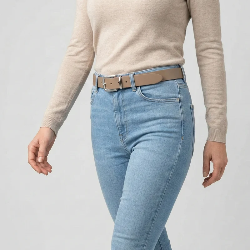 Eleganter 3cm Damengürtel „Alexandra" in Taupe – Schmaler Gürtel mit silberfarbener Schnalle und Schlaufe