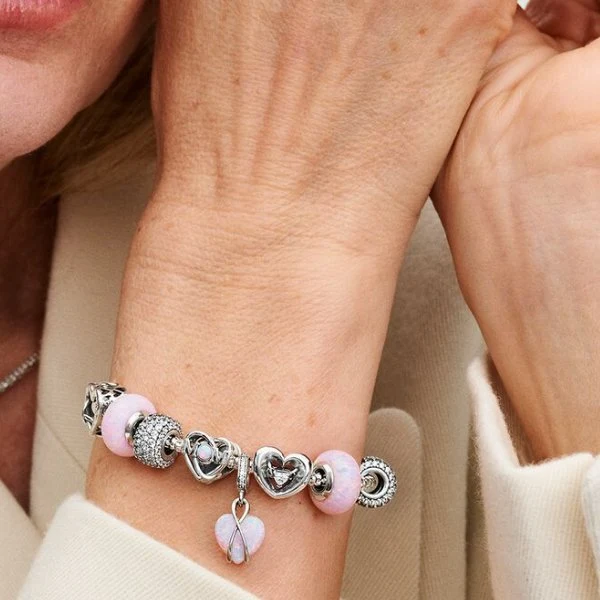 Pandora Moments Charm Herz Mama offen gearbeitet 793233C01