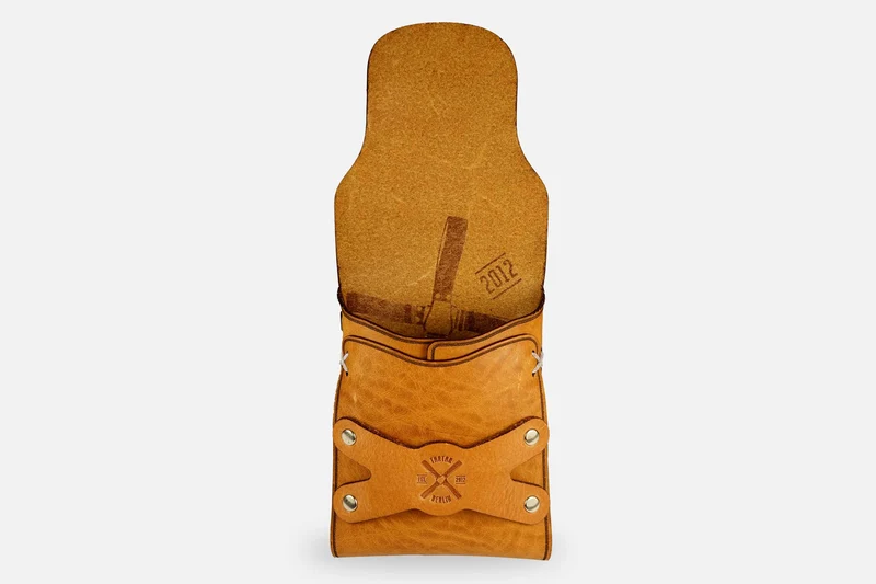 COIN WALLET SAND