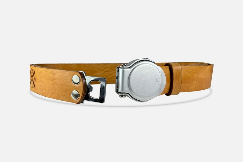 GÜRTEL RUNDSCHNALLE COGNAC LIGHT/SILBER