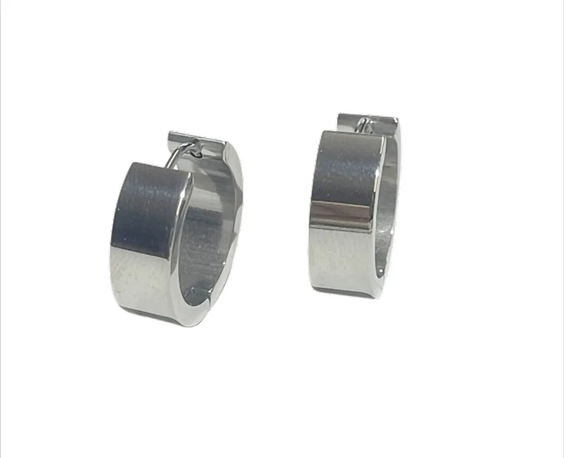 Silver Edge Creolen Edelstahl silberfarben – Ø 20 mm, 6 mm breit