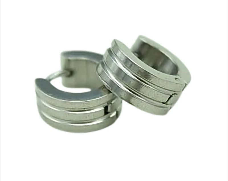Groove Classic Creolen Edelstahl mit Rillenstruktur – Ø 15 mm, 6 mm breit