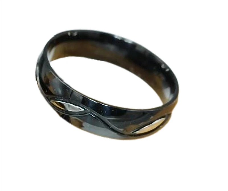 Shadow Wave Ring Bandring Partnerring schwarz mit Gravur Edelstahl 6 mm breit