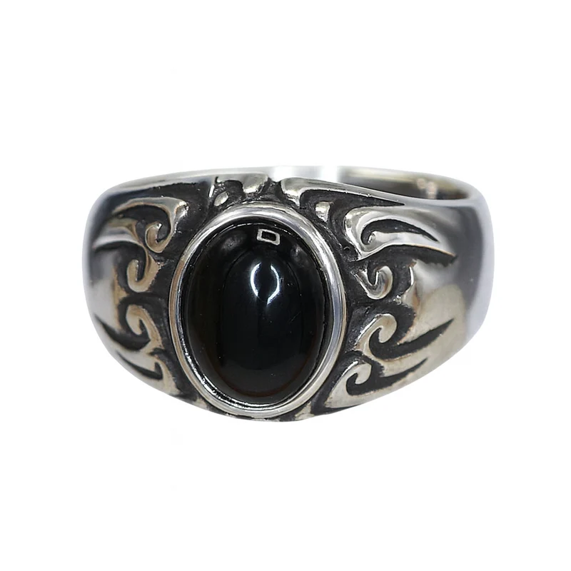 Edelstahlring „Shadow Flame“ mit schwarzem Stein